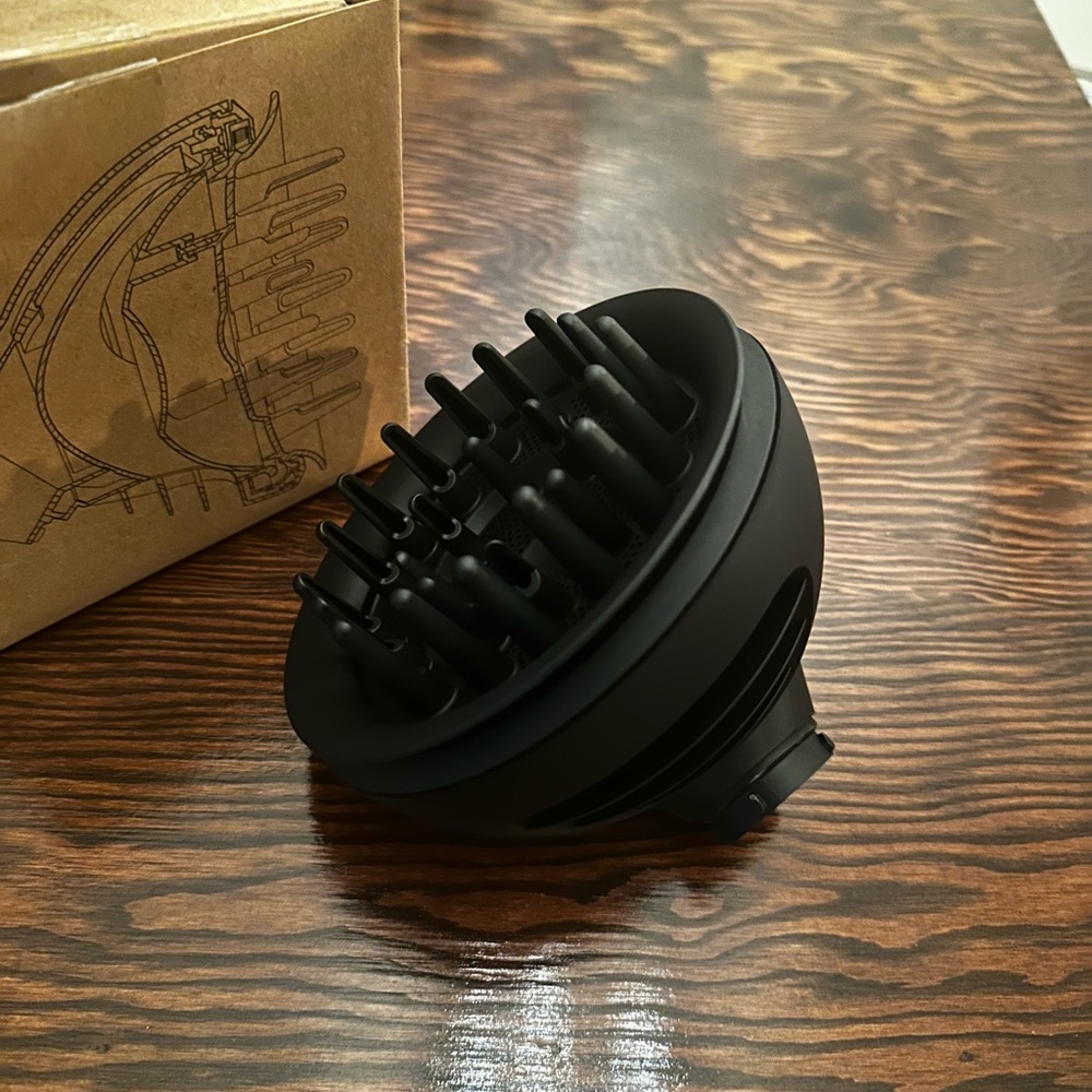 Dyson Air Wrap Hair Diffuser Attachment